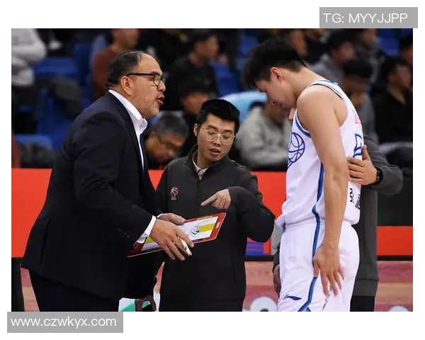 青岛国信双星迎战浙江稠州银行争夺篮球赛季荣耀与胜利的关键之战