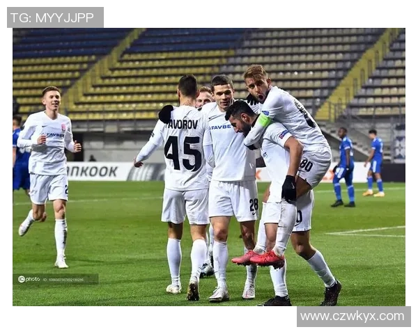 西班牙人迎战卢甘斯克索尔亚争夺欧联杯小组赛关键胜利